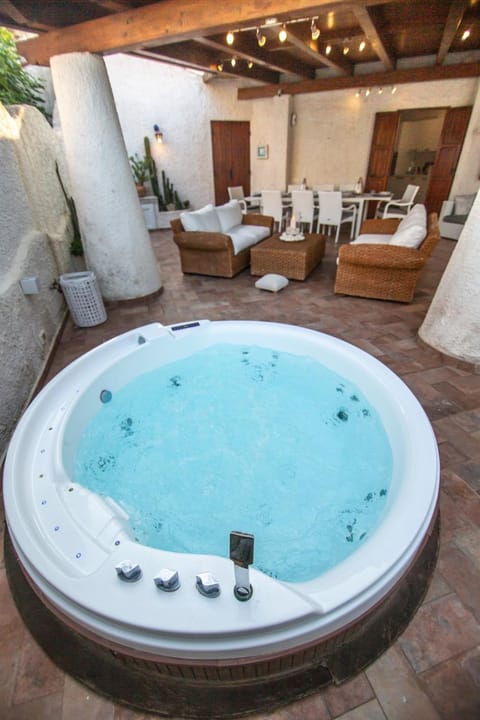 Patio, Hot Tub, Living room, Seating area