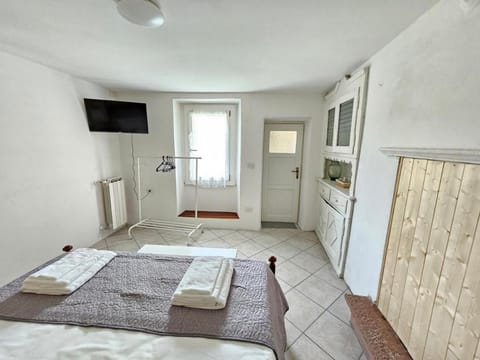 Family Home Castiglione Apartment in Lugano