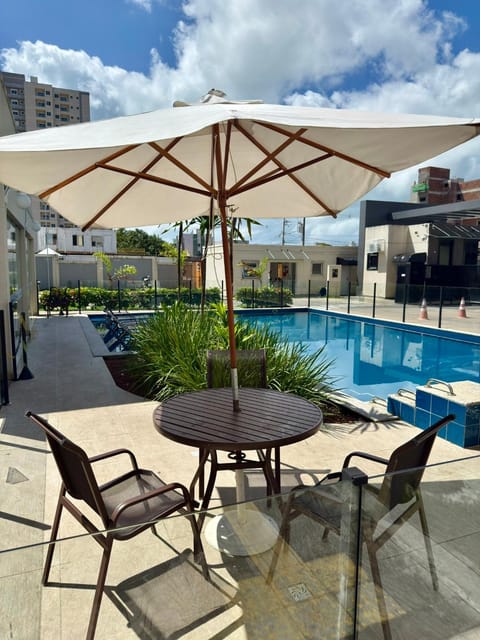 Day, Pool view, Swimming pool, sunbed