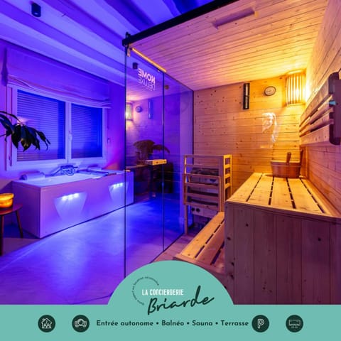 Hot Tub, Sauna, concierge
