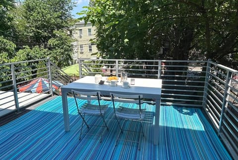 Balcony/Terrace, Garden view