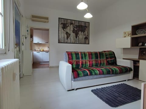Spaziourbano, comfort and convenience in the suburbs Apartment in Milan