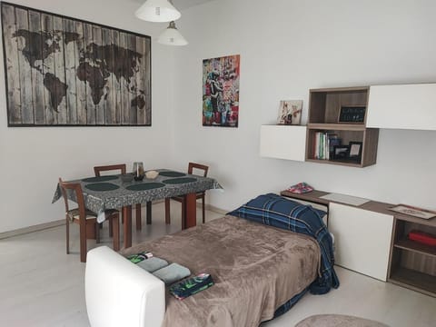 Spaziourbano, comfort and convenience in the suburbs Apartment in Milan