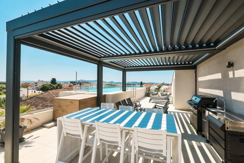 Penthouse Croatiendream with 3 bedrooms, pool and sea view Apartment in Šibenik-Knin County, Croatia