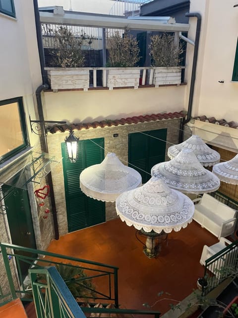 Minerva Charming House Elegant & Central Stay in Salerno Apartment in Salerno