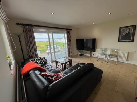 Hillside Apartment Apartment in Portstewart