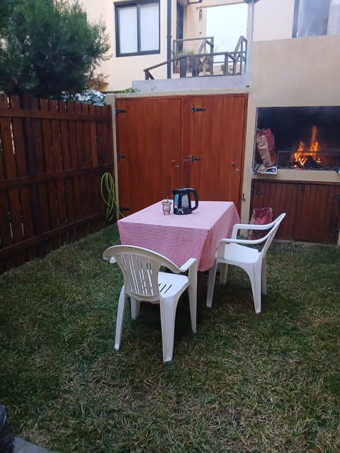 Patio, BBQ facilities