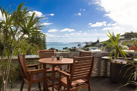 Patio, Sea view