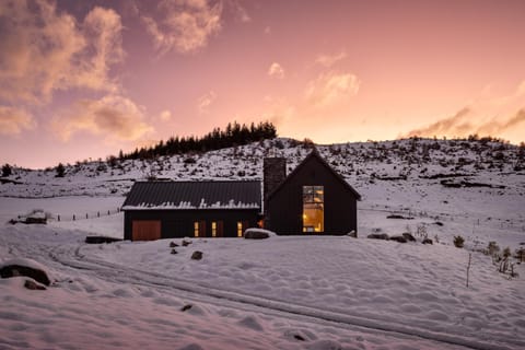 Property building, Natural landscape, Winter, Mountain view