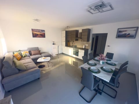 Kitchen or kitchenette, Living room, Dining area, stove