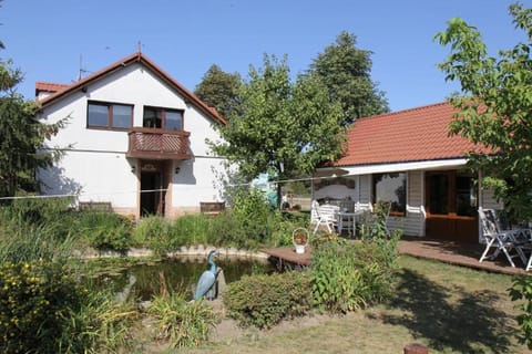 Property building, Spring, Garden, Garden view