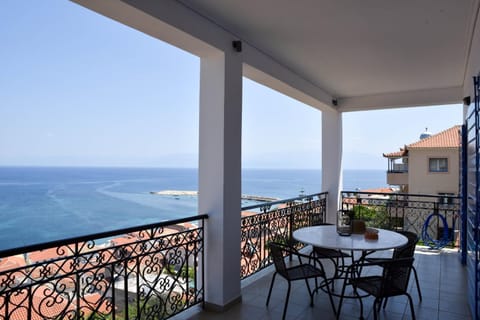 Property building, Day, View (from property/room), Balcony/Terrace, Balcony/Terrace, Seating area, Sea view