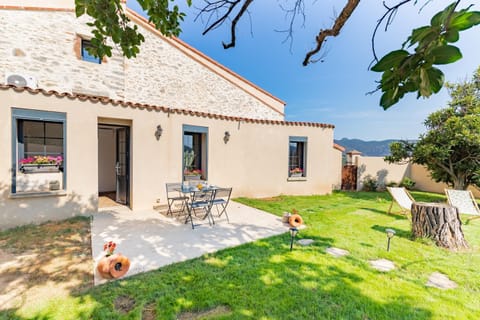 Patio, Garden