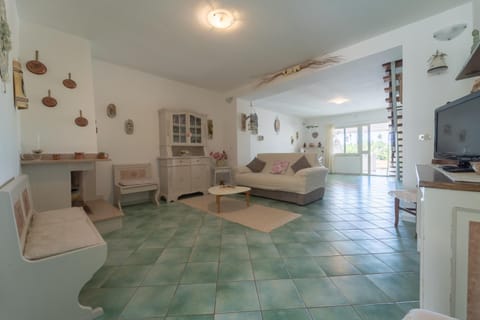 TV and multimedia, Living room, Photo of the whole room, Seating area