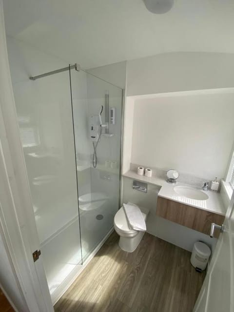 Rowardennan Rooms in the lodge Lodge no 2 Nature lodge in Scotland