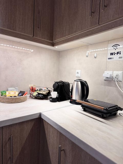 Tsakoniki filoxenia! Apartment in Leonidio