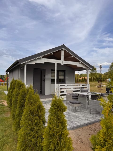 Property building, Spring, Day, Garden view