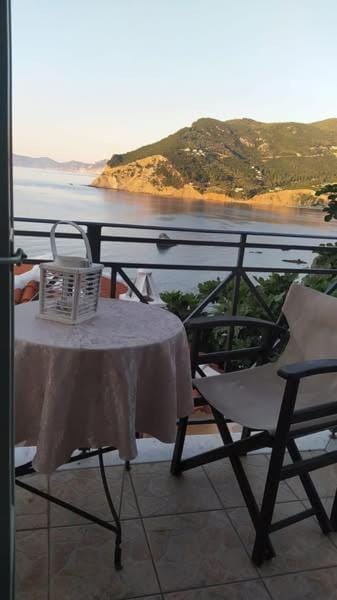 View (from property/room), Balcony/Terrace