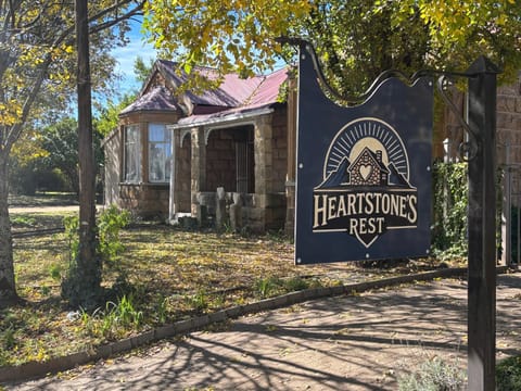 Property building, Property logo or sign, Street view