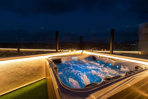 Bird's eye view, Balcony/Terrace, Spa and wellness centre/facilities