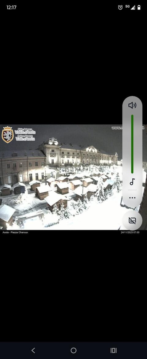 Tiny House Sofia Apartment in Aosta