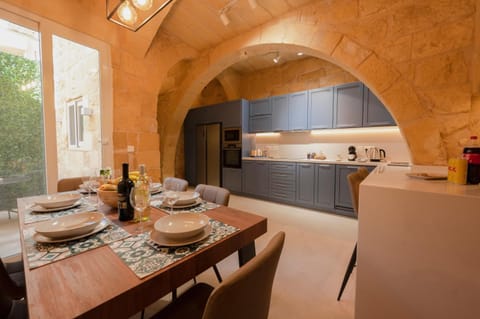 Perlina Farmhouse House in Saint Paul's Bay