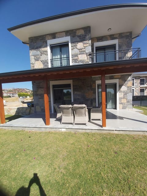 Garden, Garden, Balcony/Terrace, Garden view