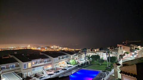 Mountain view, Pool view, Sea view