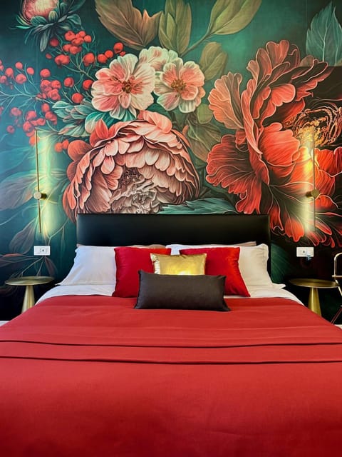 Bed, Decorative detail, Bedroom
