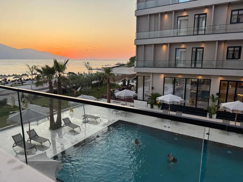 Natural landscape, Pool view, Swimming pool, Swimming pool, Sunset