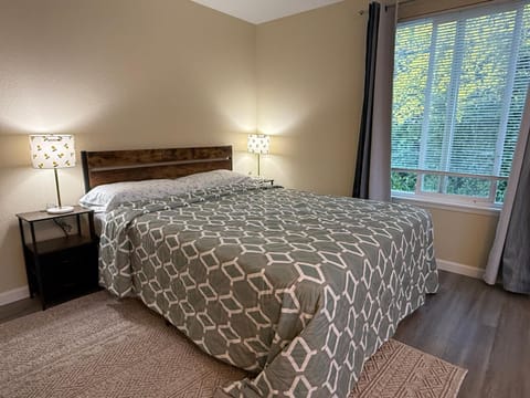 Private Room by UW Vacation rental in University District