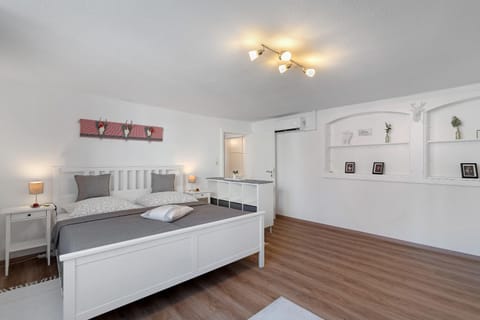 Living room, Bedroom