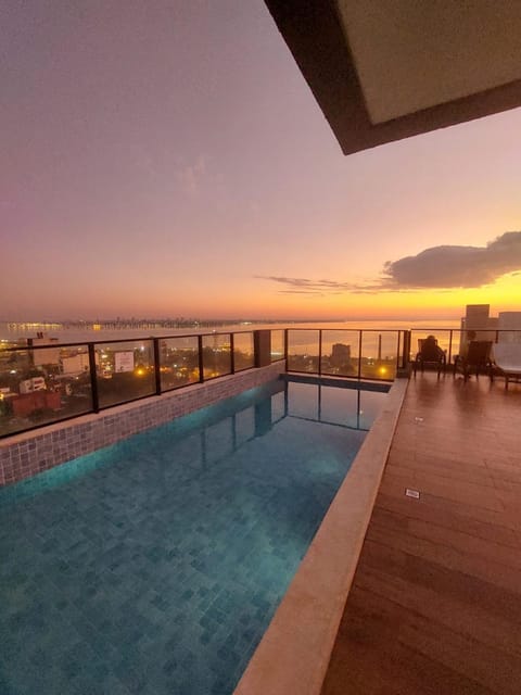 View (from property/room), Balcony/Terrace, Pool view, Swimming pool, Sunrise, Sunset, sunbed