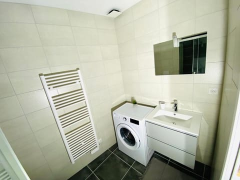 T1 hypercenter, 50m Basilica Apartment in Paray-le-Monial