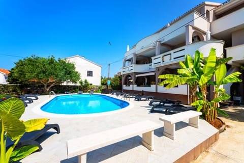 Dorothealy Apartments with Garden and Pool Apartment in Novalja