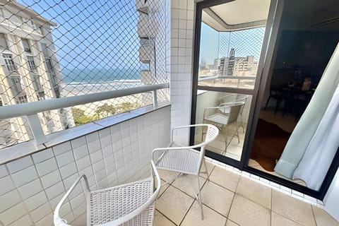Balcony/Terrace, City view