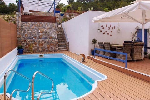 Patio, Day, Pool view, Swimming pool