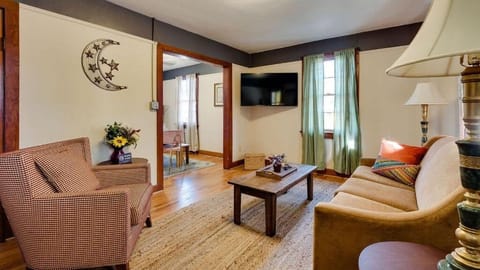 Dock&Volleyball! Near Downtown - Citron and Sassy House in Savannah