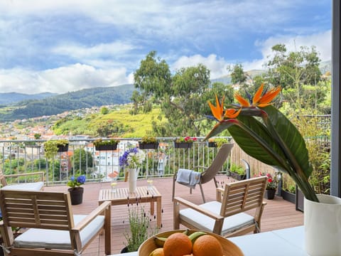 Natural landscape, View (from property/room), Balcony/Terrace, Mountain view