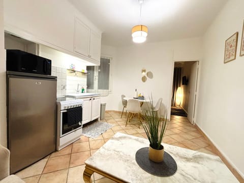 Appartement catalan Apartment in Marseille