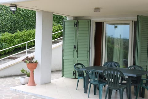 Villa Serena Apartment in Manerba del Garda