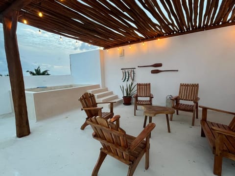 Balcony/Terrace, Swimming pool