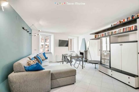 Mangia, Prega, Ama TerreMarine Apartment in Riomaggiore