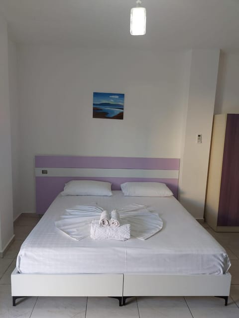 TRiAD Nature lodge in Vlorë