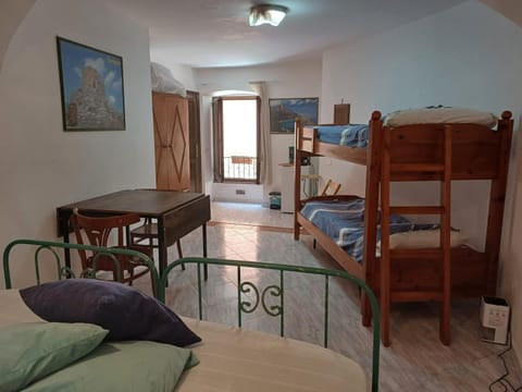 Bed, Photo of the whole room, Bedroom, bunk bed