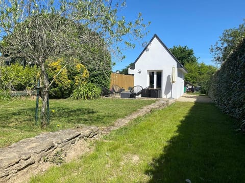 Tiny house proche de la Plage House in Plougonvelin