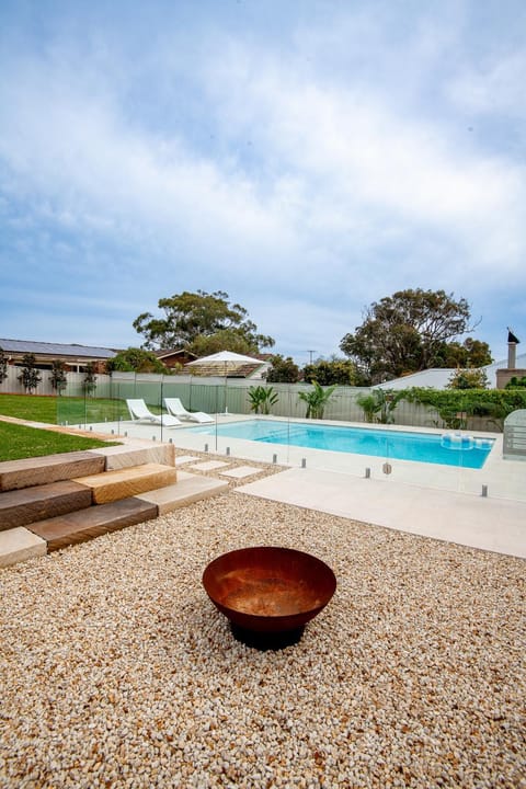 Day, Pool view, Swimming pool