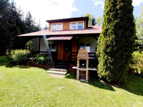 Property building, Day, Garden, Garden view