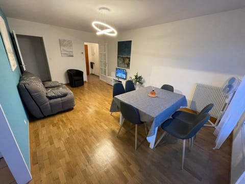 Magnifique logement hyper-centre-Paray-le-Monial Apartment in Paray-le-Monial