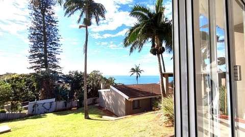 Property building, Garden, Garden view, Sea view